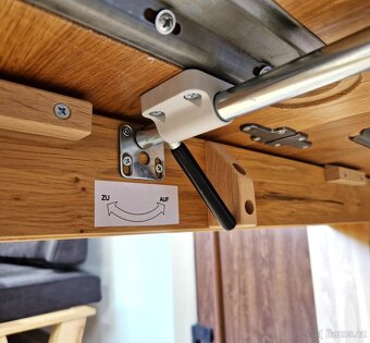 Sleva - Nový jídelní rozkládací stůl dub masiv - 7