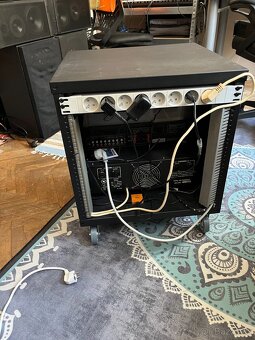 Prodám PA Rack zesilovačů - 7