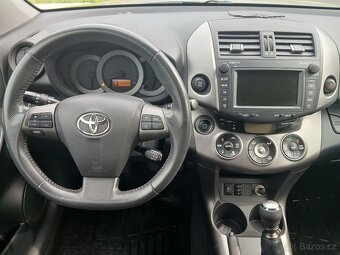 Toyota Rav4 - 7