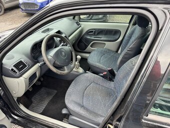 Renault Clio II 1.5 dci - 7