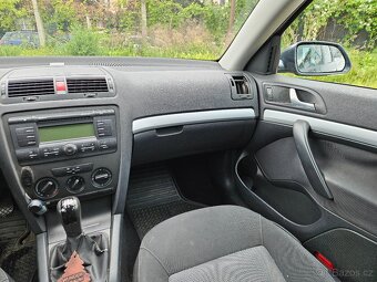 ŠKODA OCTAVIA II 1.9TDI,77KW,R.V.12/2008,ČR,BEZ KOROZE - 7