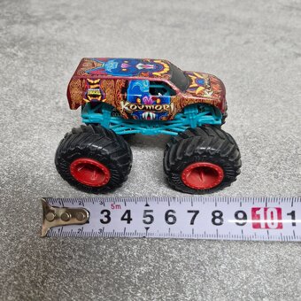 Monster truck - 7