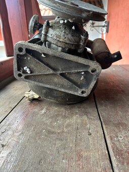 Starý Stabilní motor - 7