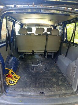 VW transportér 5.1 2.0tdi 75kw - 7