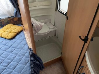 Hobby de luxe 440, 4 osoby, stan, bojler, sprcha, fr.postel - 7