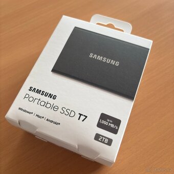 Externí SSD Samsung T7 2 TB - zánovní - 7