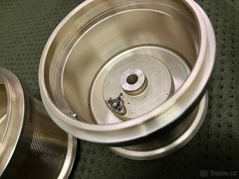 2 cívky Shimano Ultegra XSA 6000 - 7