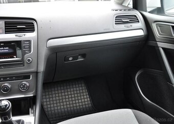 Volkswagen Golf 1.6TDi - 7
