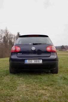 Vw golf V 1.4 55kw - nová STK - 7
