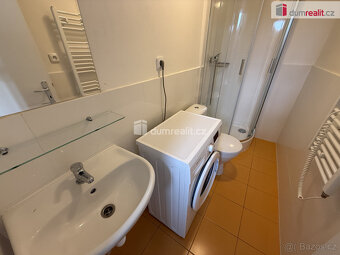 Pronájem bytu 1+kk 35 m2 P5 Smíchov po rekonstrukci loft cih - 7