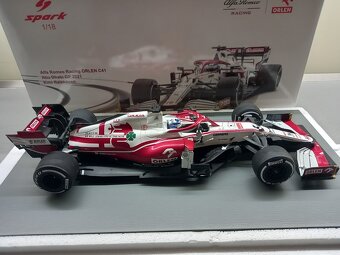 2x F1 SAUBER ALFA ROMEO C40 2021 KIMI RAIKKONEN SPARK 1:18 - 7