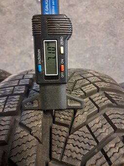 Subaru ALU Kola 7Jx17 ET48 Zimní 215/55/17 (Z270) - 7