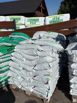 raselina hlina substrat torf perlit boruvka kanadska SLEVA - 7