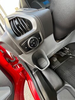 Ford Transit Custom,  2,2 TDCi - 7