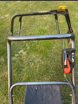 Sekačka Honda HRH 536 Pro - 7