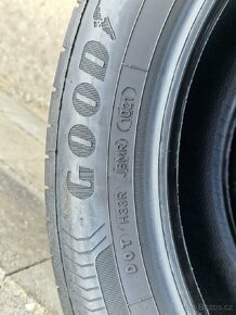 215/55/17 letní pneumatiky Goodyear Efficient Grip - 7