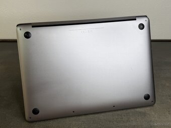 MacBook Pro 13'' 2017 / i5 / 16GB / 512GB SSD / Space Gray - 7