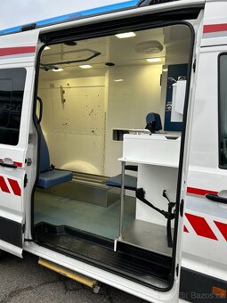 VW Crafter - 2.0 TDI Sanitní vůz - DSG - 7