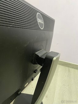 Monitor Dell P2213t - 7