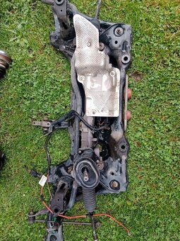 Přední náprava Superb 3  DCC podvozek 340mm brzdy - 7
