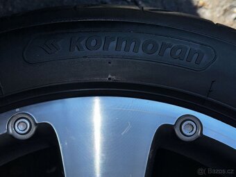 Original ALU kola VW Funplay 6 17" 6,5J ET42 + 215/50/R17 - 7