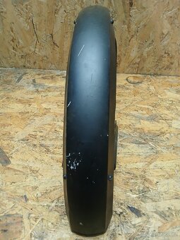 Babetta 207 přední blatník - 7