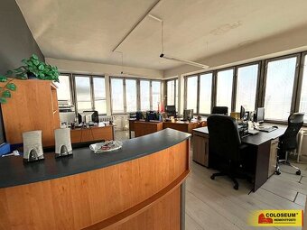 Brno-město, ul. Kobližná, pronájem kanceláře 57 m² - komerce - 7