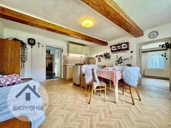 Prodej krásného rodinného domu/chalupy v Rovensku pod Troska - 7