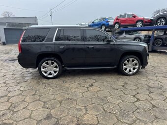 Cadillac Escalade - 7