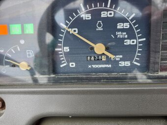 YANMAR AF250D s čelním nakladačem - 7