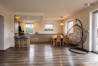 Prodej rodinného domu, 155 m², Sulice, ul. K Hájku - 7