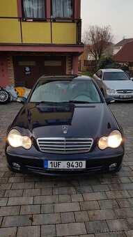 Mercedes - Benz W203 C 220 CDI - 7