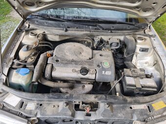 Škoda Octavia 1 1.6 mpi - 7