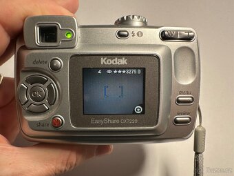 Retro fotoaparát Kodak EasyShare CX7220 - 7