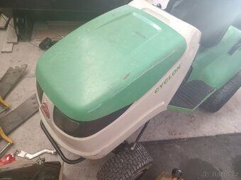 Kola, kapota, náprava na zahradní traktor - 7