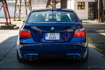 BMW M5 E60 V10 - 7