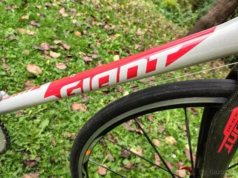 Silniční kolo GIANT SCR 3.0 - 7