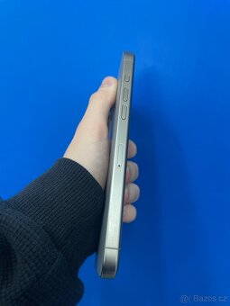 iPhone 15 Pro Max Natural Titanium 512 GB - 7