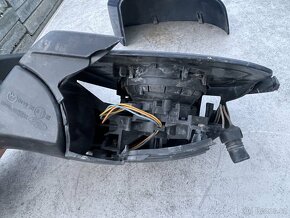 Ford Focus II, poškozené zpětné zrcátko - 7