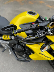 Kawasaki ER-6 - 7