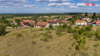 Prodej pozemku k bydlení, 1974 m², Chrást - 7