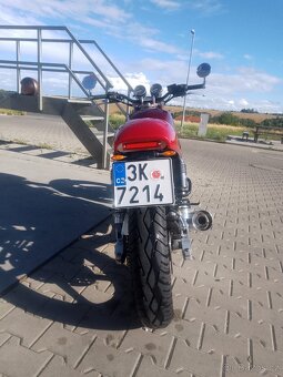 Kawasaki Zephyr 550 - 7