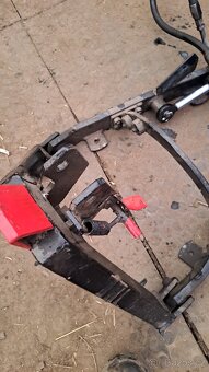Prodám přední ramena na mt8 150 32 - 7