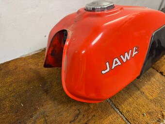 JAWA 350/634 díly - kapotáž 350/638 - 7