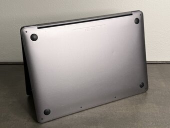 MacBook Pro 13'' 2017 / i5 / 8GB / 256GB SSD / Space Gray - 7