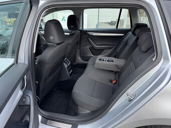Škoda Octavia, 2.0 TDI 110 kW DSG, navigace - 7