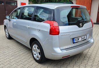 Peugeot 5008, 115 Kw, r.v. 2011, Nová rozvodová sada, 7 míst - 7