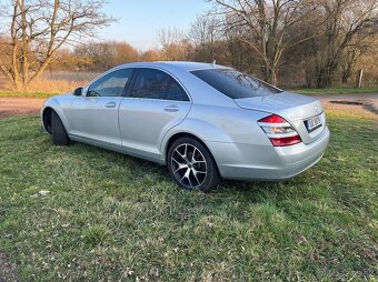 Prodám Mercedes S class w221 s320cdi 173kw najeto 260t km má - 7