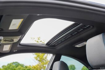 2018 BMW M2 RWD 3.0 - 7