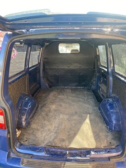 Volkswagen Transporter T5 - 7